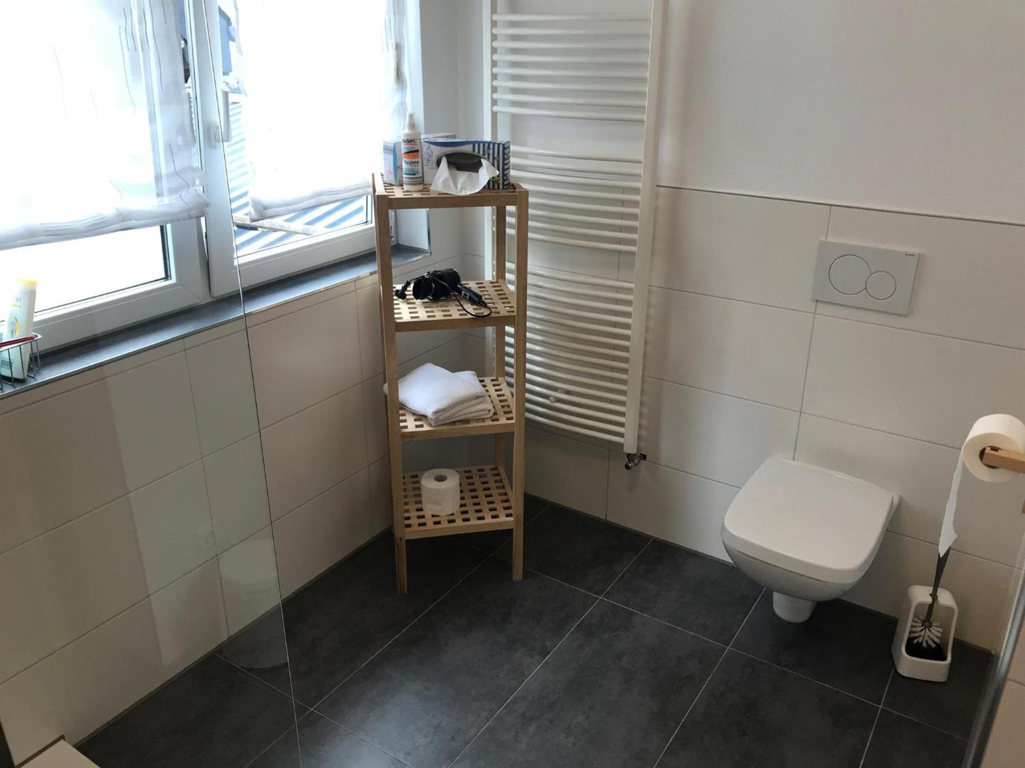 Appartement Bio-Ferienweingut Leyendecker à Kattenes Extérieur photo